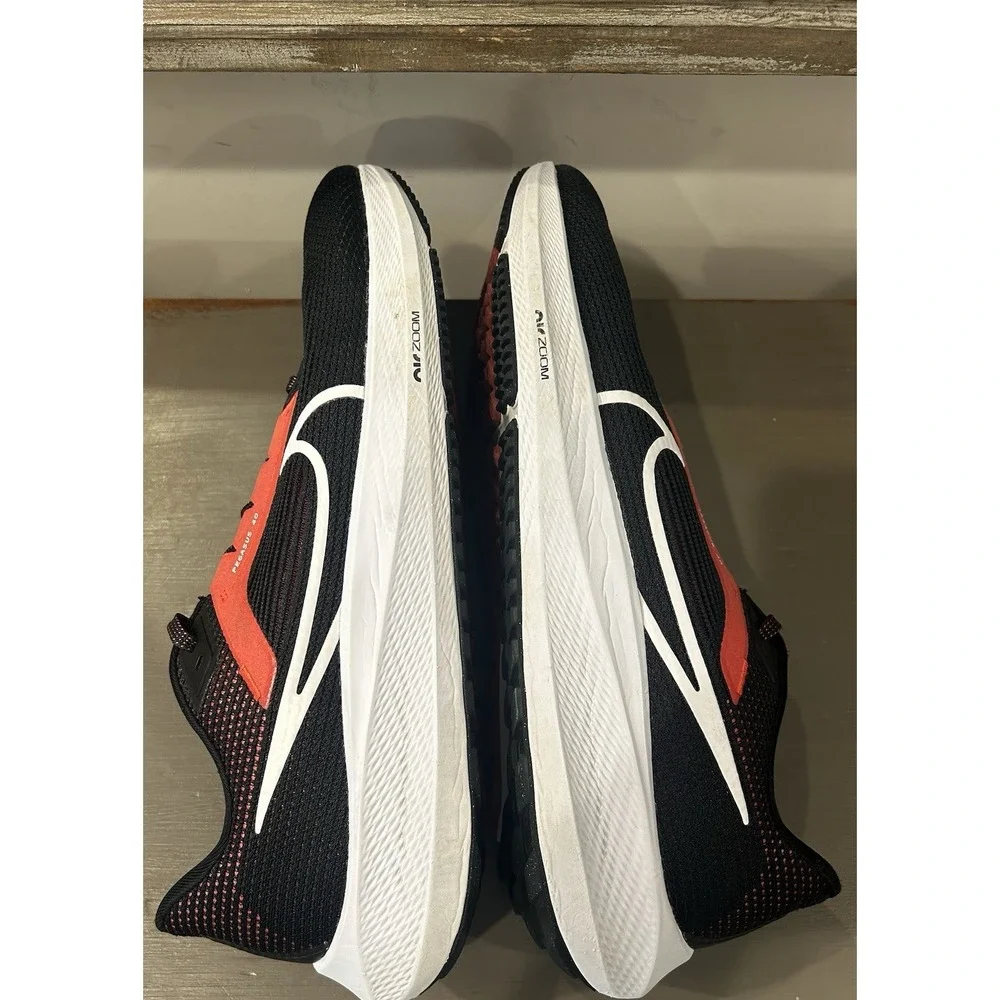 Nike Air Zoom Pegasus 40 Men's Sz 12 Black Light Crimson Red White DV3853-003
